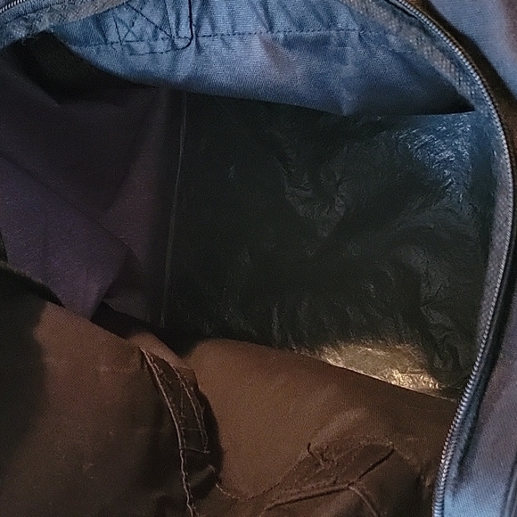 Adidas Gym Bag - Picture 3 of 3